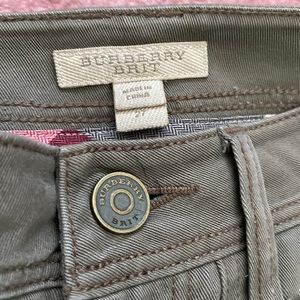 Burberry pants , military style , perfect condition. Size 27 .